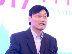天津大学信息与网络中心主任刘峰作主题报告
