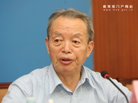曹先擢