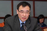 西南大学党委副书记徐晓黎介绍情况